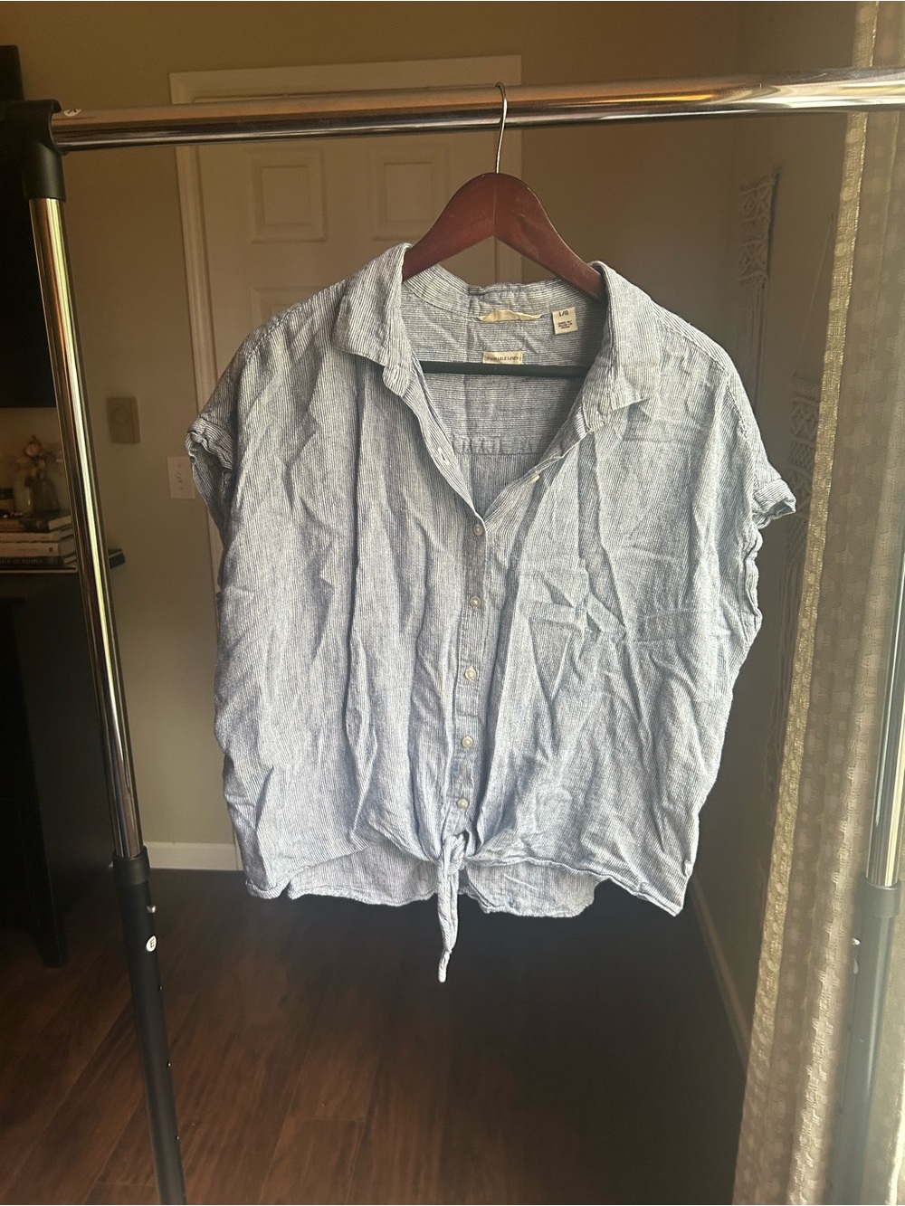 Weatherproof Light Blue Linen Short-Sleeve Button-Front Tie-Hem Shirt
